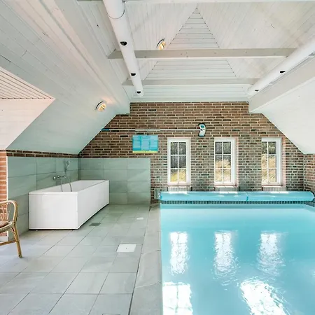 Holiday home Stella - 700m From The Sea By Interhome